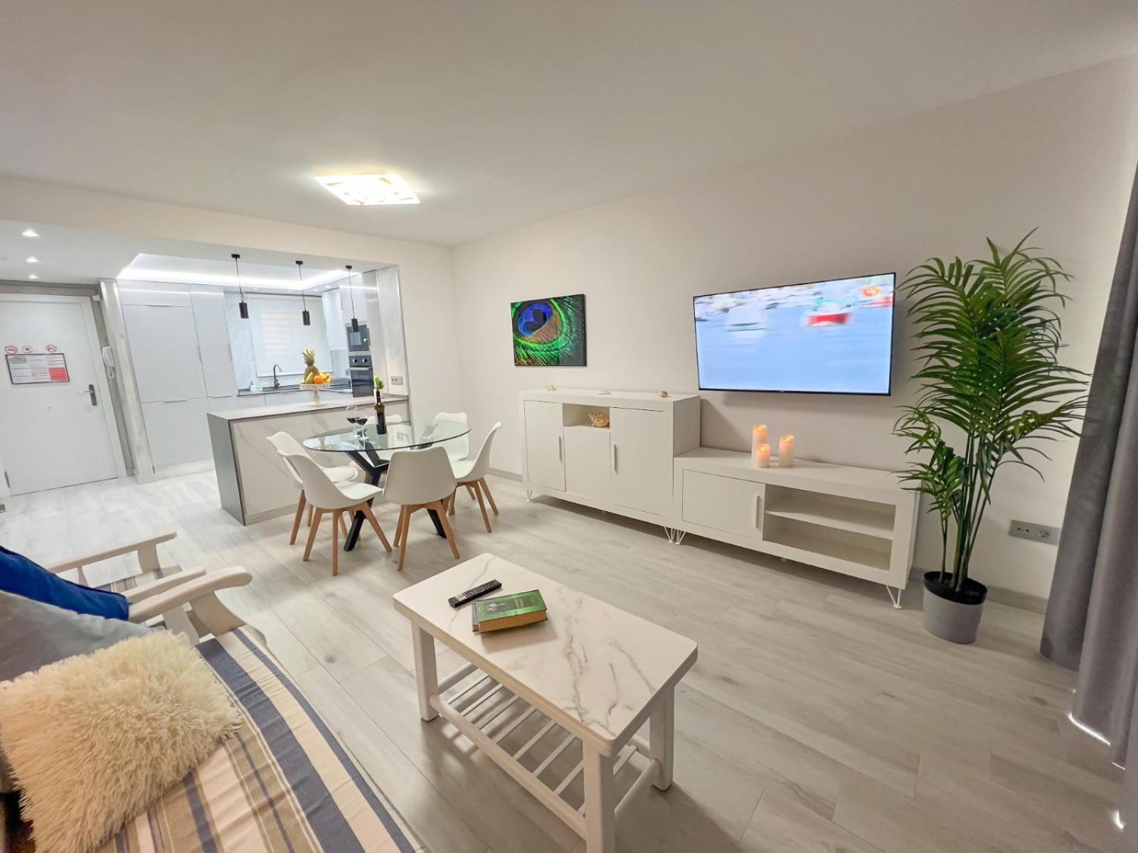 Mediterranea Loft New Ла-Пинеда Экстерьер фото