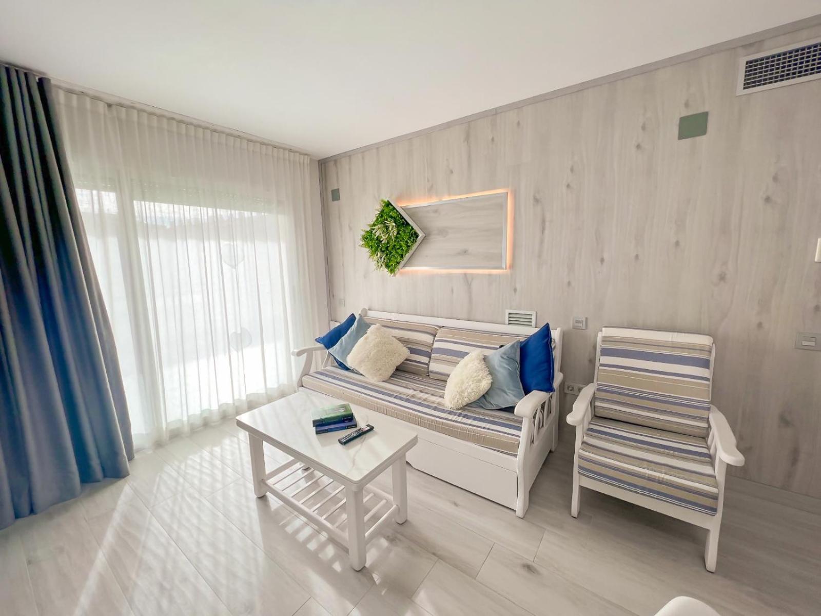 Mediterranea Loft New Ла-Пинеда Экстерьер фото