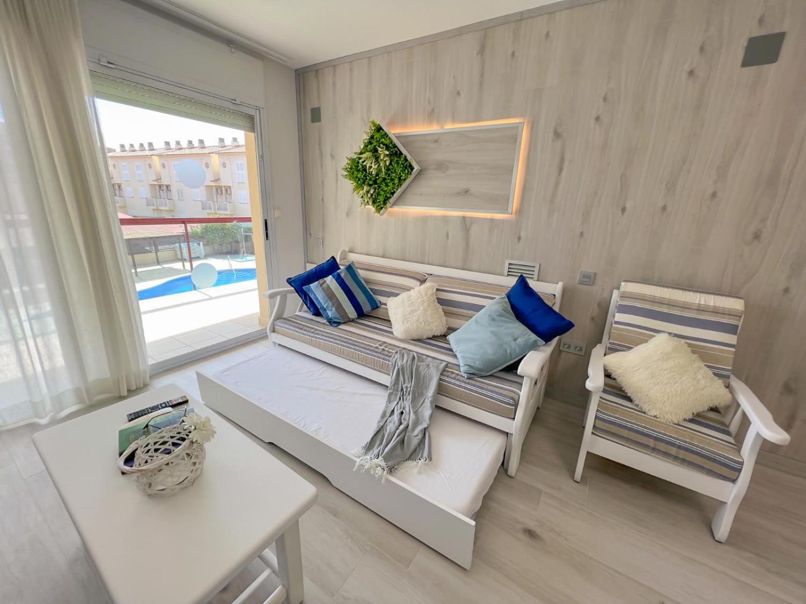Mediterranea Loft New Ла-Пинеда Экстерьер фото